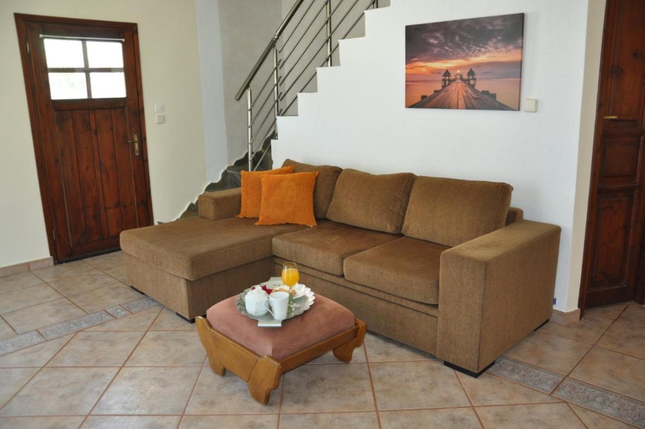 Mani Villas Skala Sotiros Exterior photo